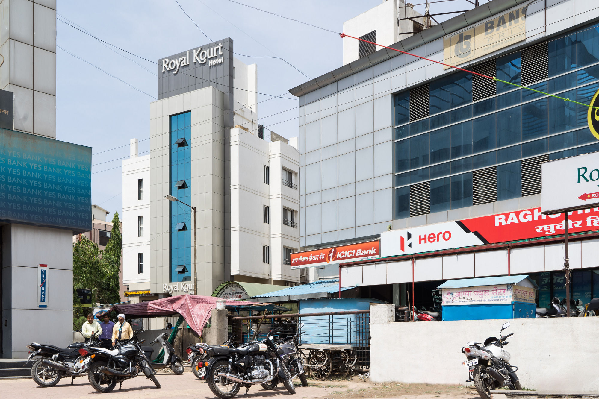 Hotel Treebo Trend Royal Kourt Aurangabad Zewnętrze zdjęcie